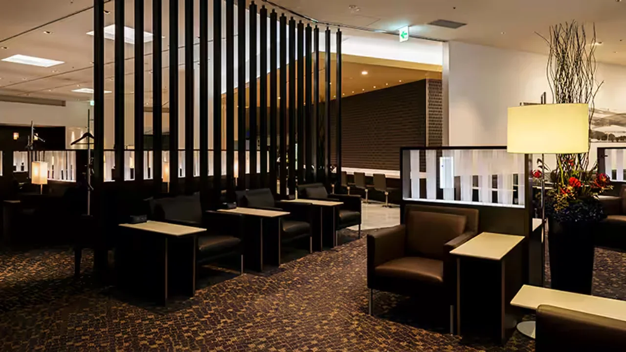ANA Suite Lounge