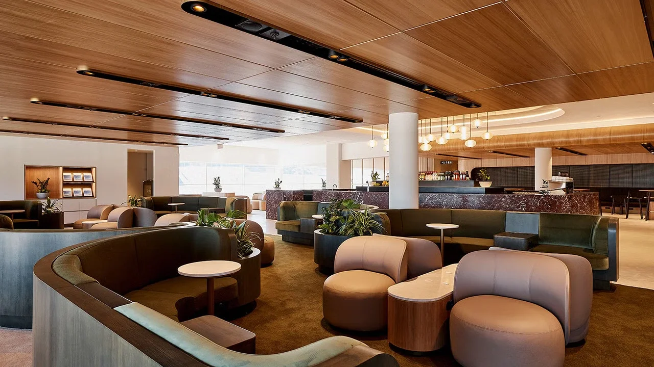 Qantas International First Lounge