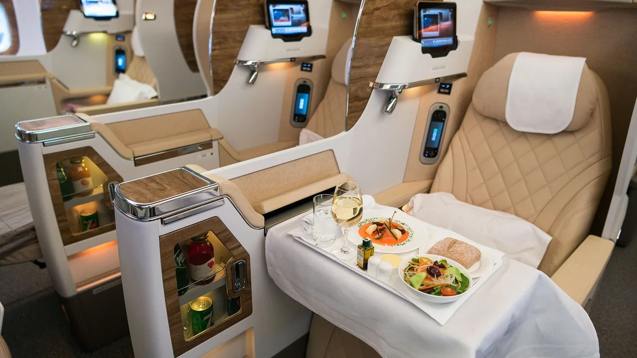 Emirates business class seat