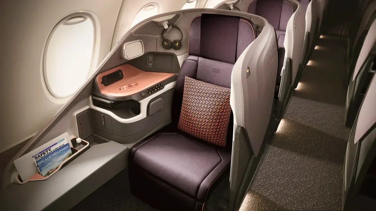 Singapore Airlines business class seat