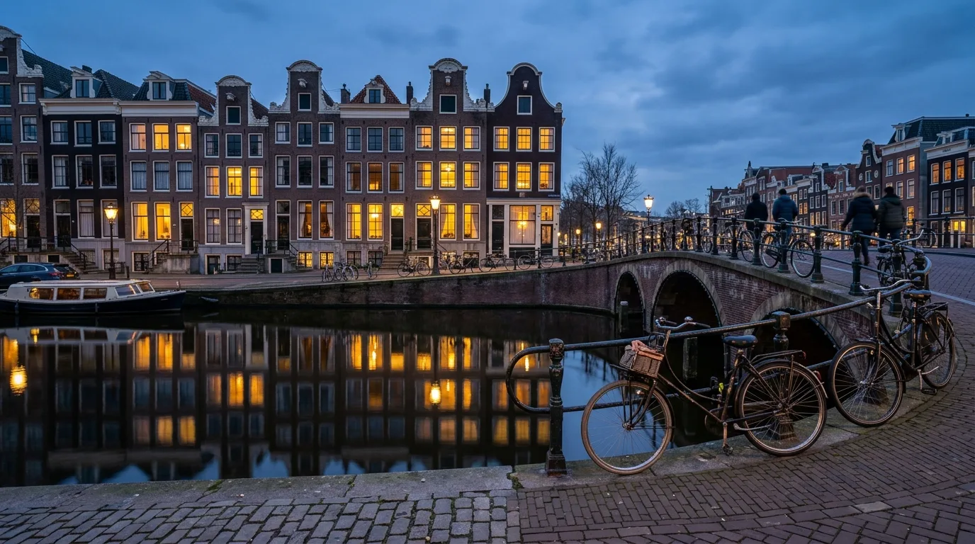 Business Class to Amsterdam: Airlines & Deals