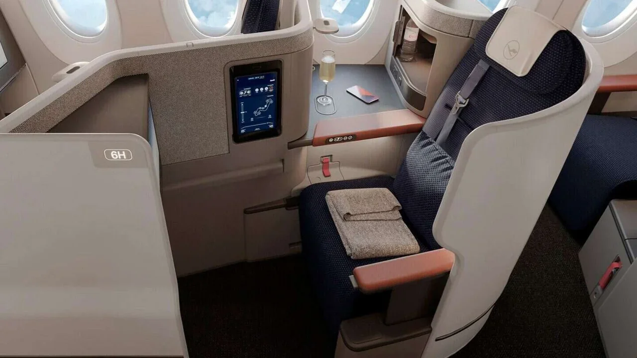 Lufthansa vs SWISS Business Class