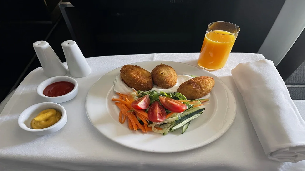 Air Serbia Dining Experience