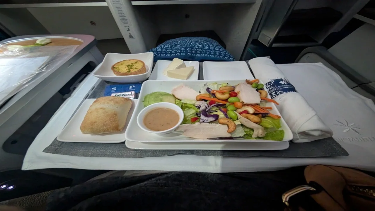Air Tahiti Nui Dining Experience