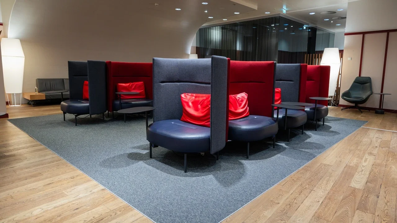 Austrian Airlines Airport Lounge