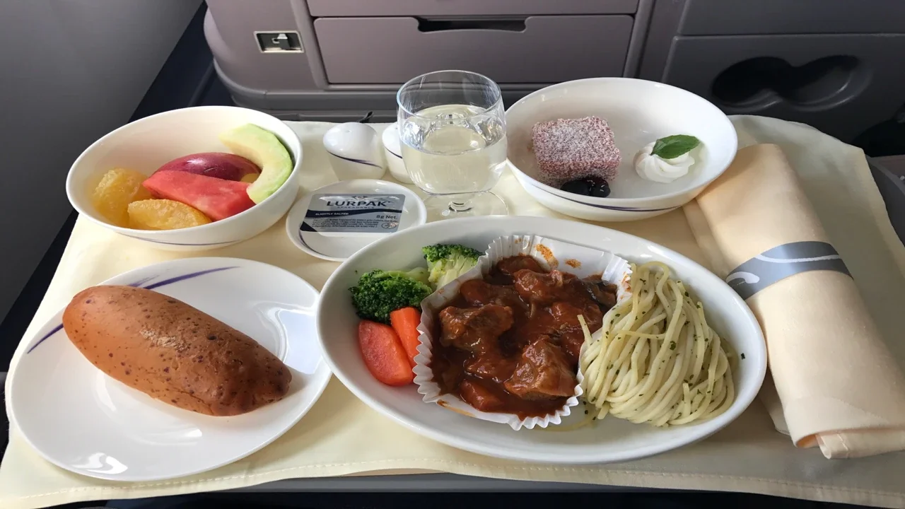 China Airlines Dining Experience