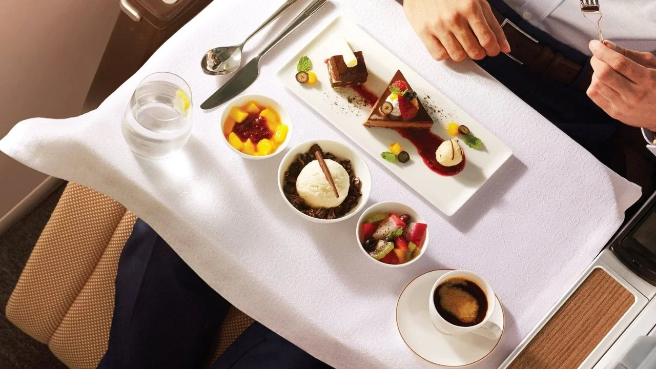 Oman Air Dining Experience