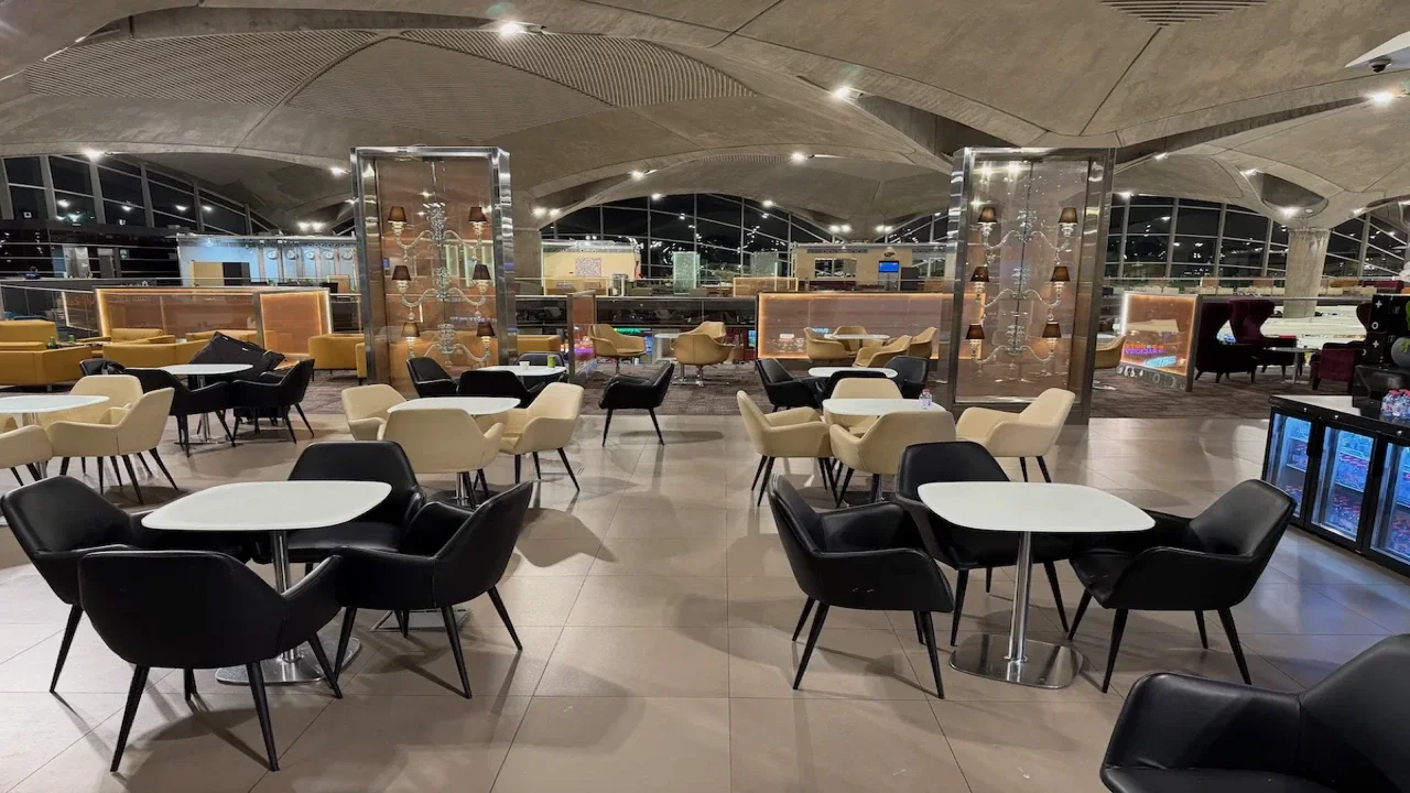 Royal Jordanian Airport Lounge