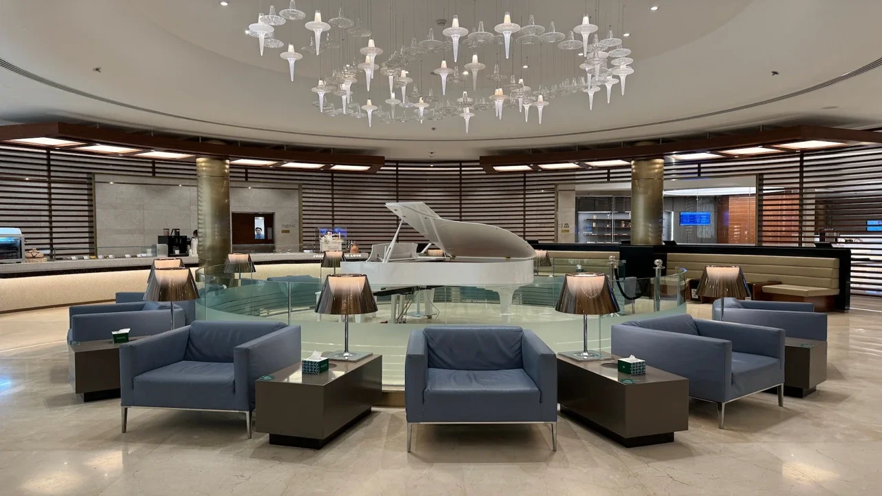 Saudia Airport Lounge