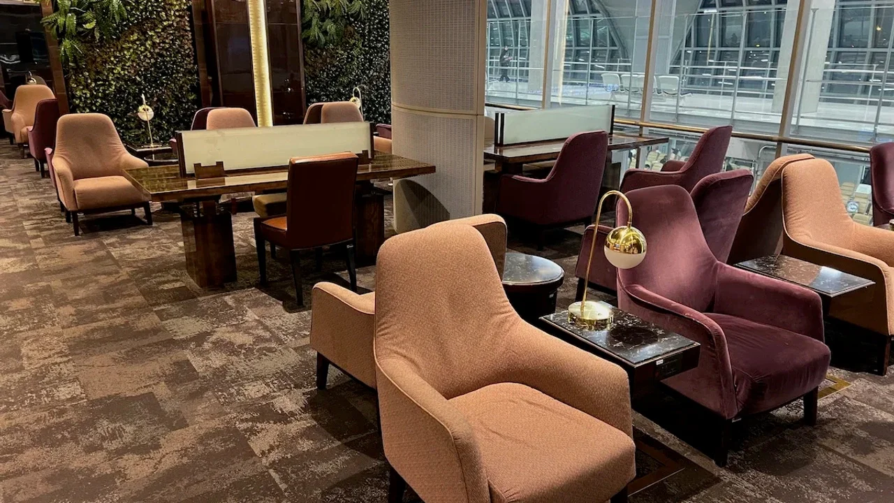 Thai Airways Airport Lounge